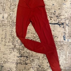 Colorfulkoala leggings in the color red